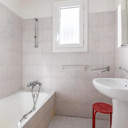 Apartment Petit Bois-4 Апартаменты *